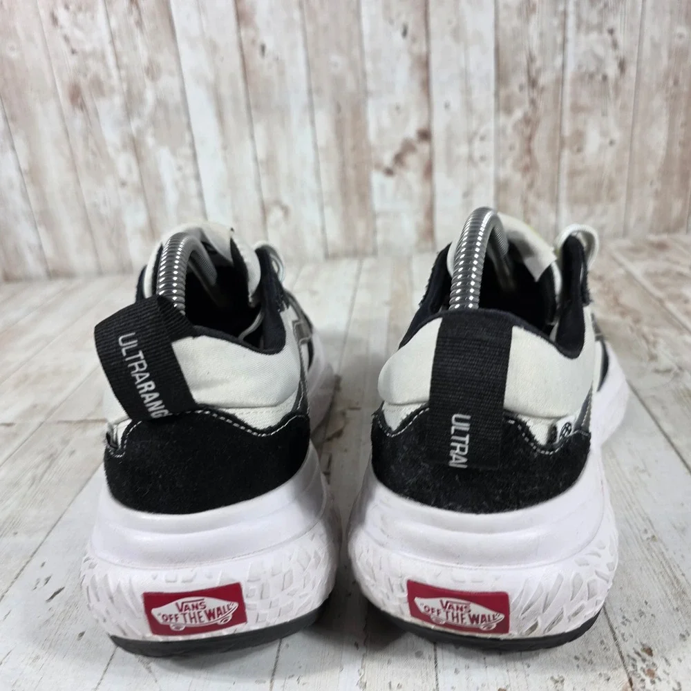 Vans UltraRange EXO Black White Suede Mesh Athletic Sneakers Womens 9 721356